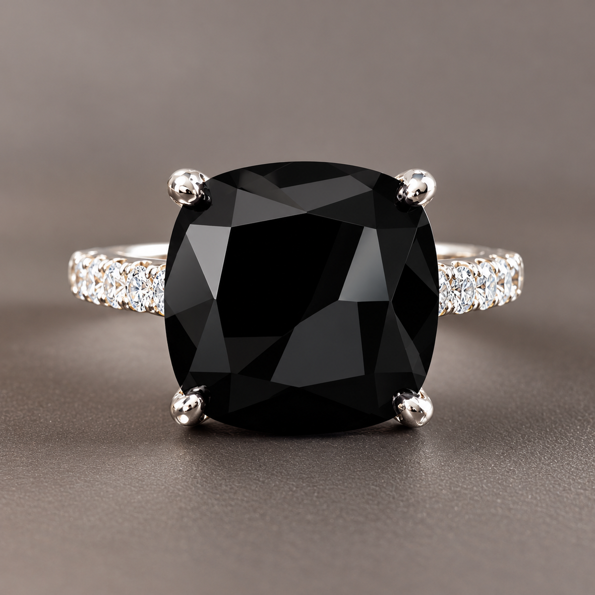 *PRE-ORDER* 925 Sterling Silver Black Onyx Solitair Pave Band Ring (Rose Gold or Rhodium)