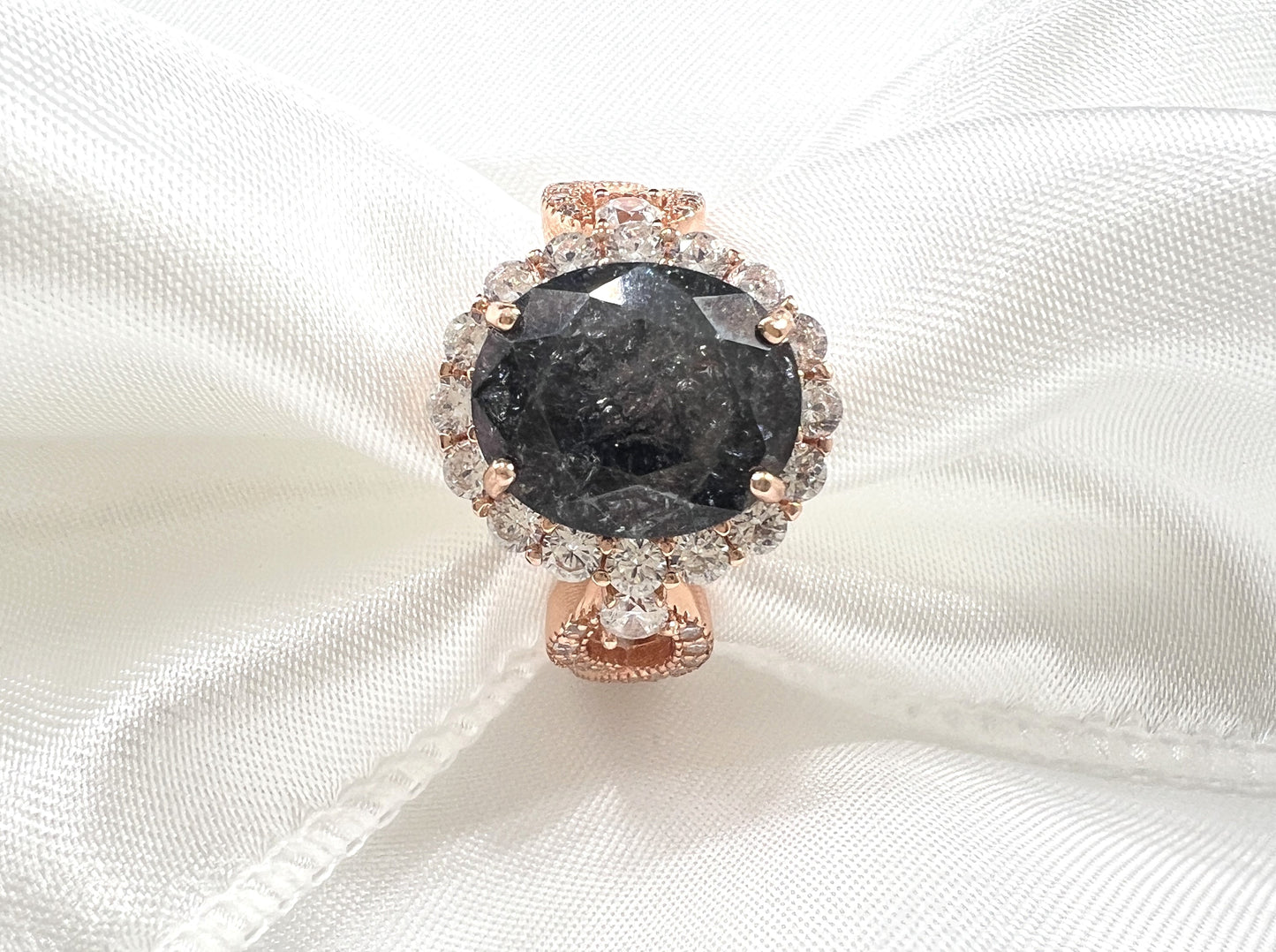 925 Sterling Silver Infinity Oval Cut Black Ice & Diamond Cubic Zirconia Ring