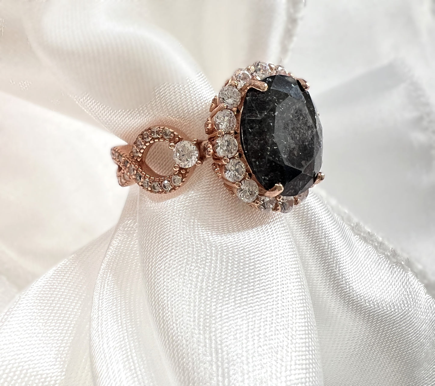 925 Sterling Silver Infinity Oval Cut Black Ice & Diamond Cubic Zirconia Ring