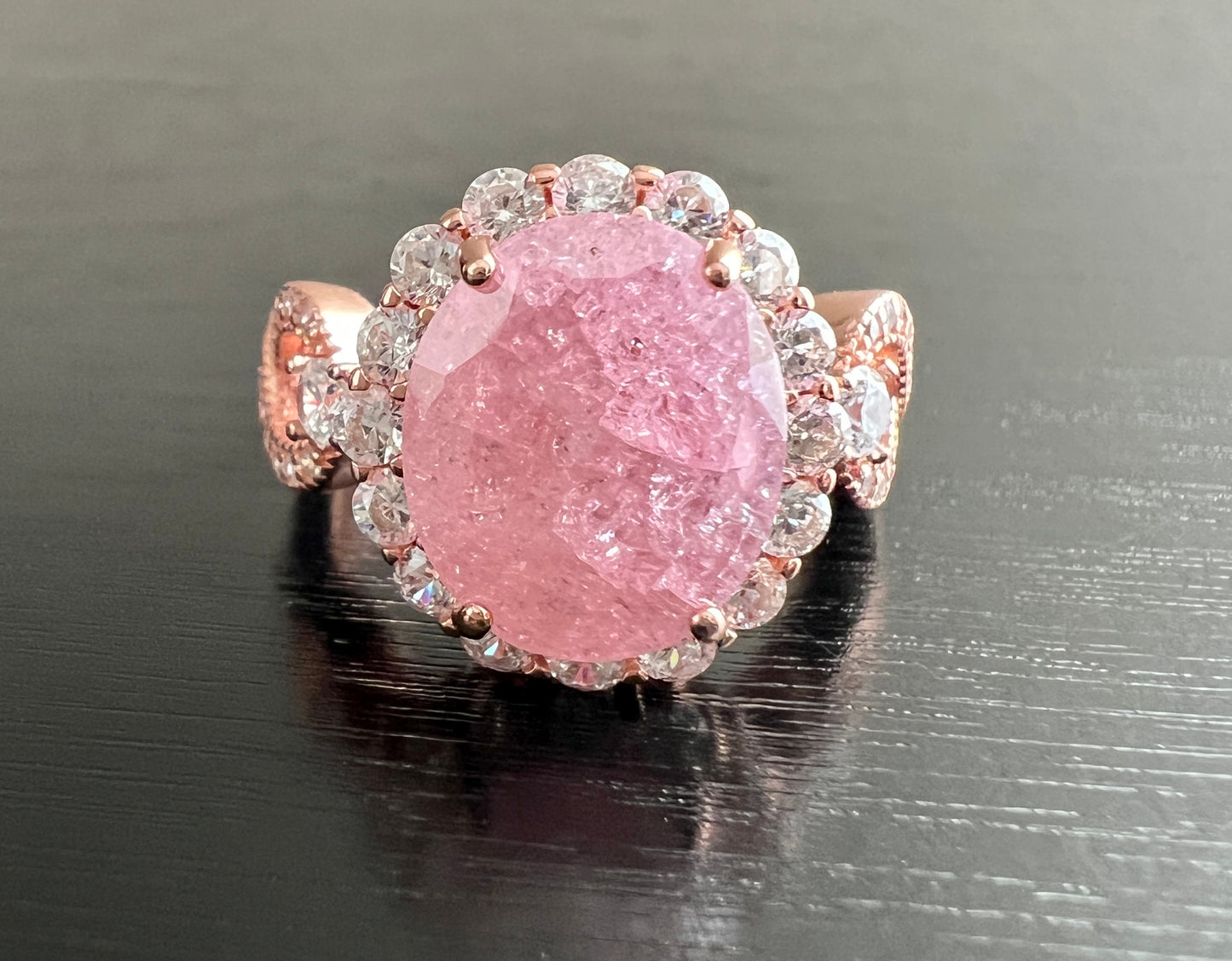 925 Sterling Silver Infinity Oval Cut Light Pink Ice & Diamond Cubic Zirconia Ring - Rose Gold