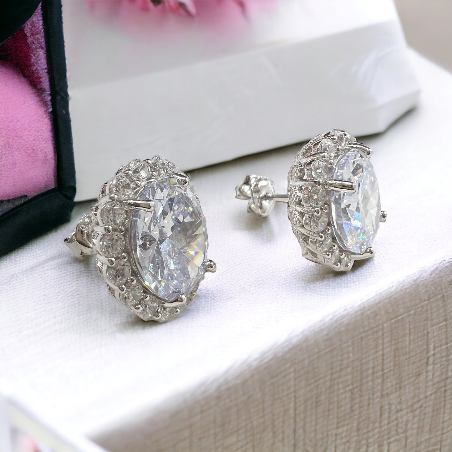 925 Sterling Silver Oval Halo Diamond CZ Stud Earrings