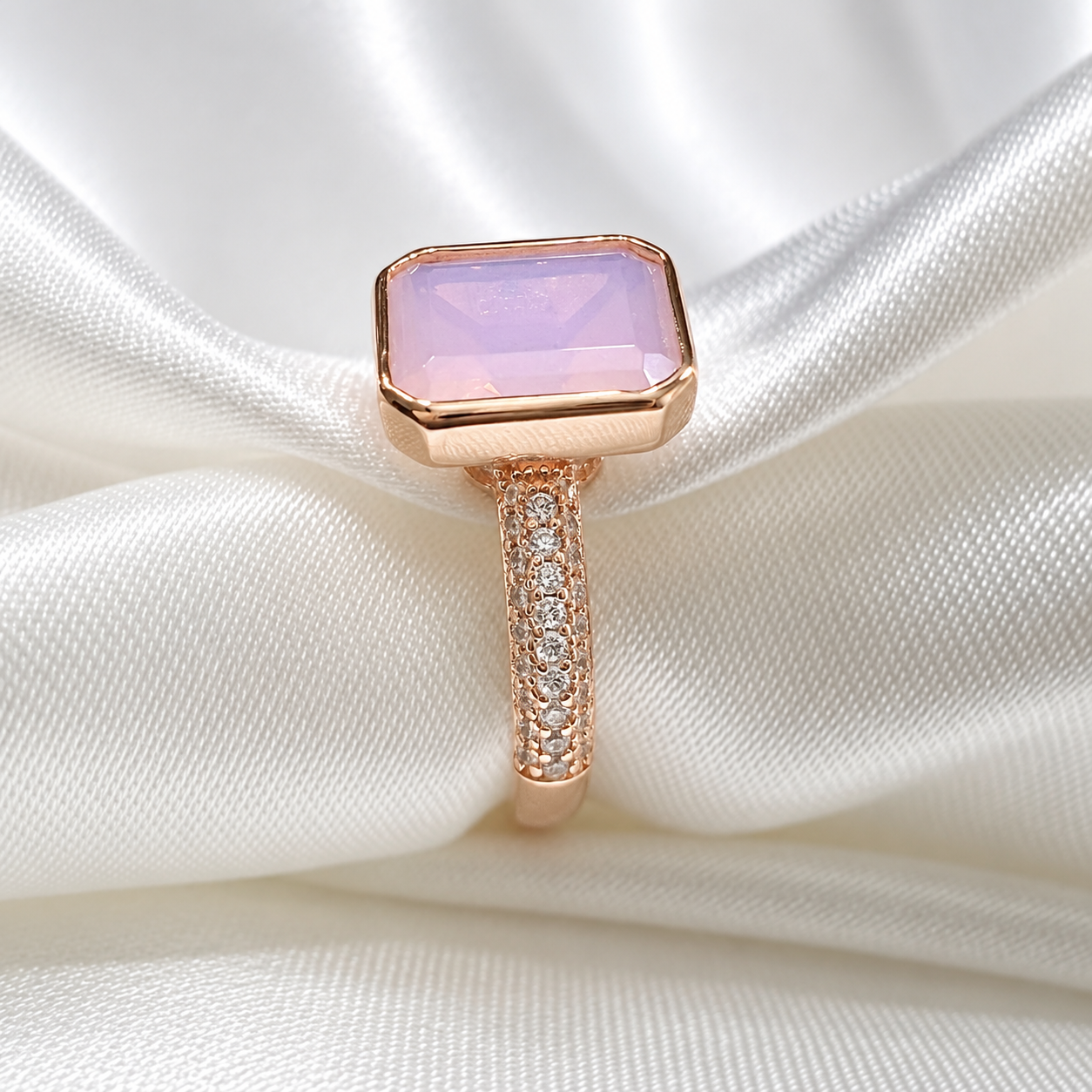 925 Sterling Silver Pink Moonstone Bezel Ring on Rose Gold