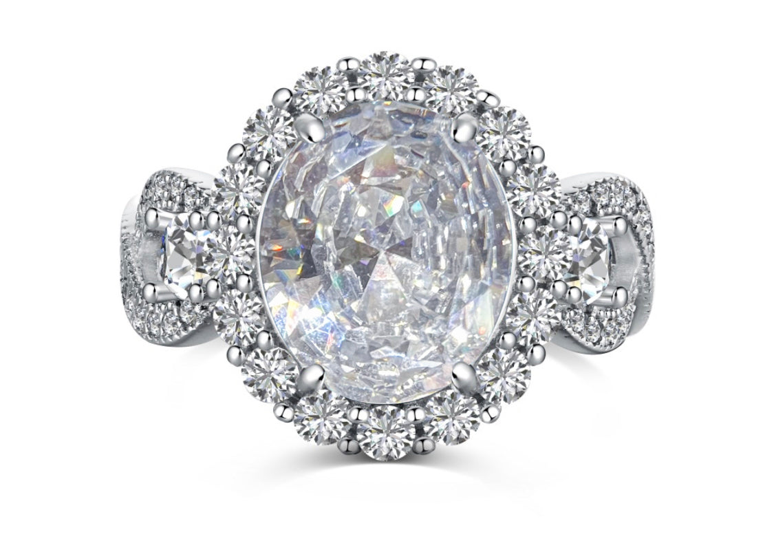 *PRE-ORDER - 925 Sterling Silver Infinity Oval Cut Clear Diamond Cubic Zirconia Ring