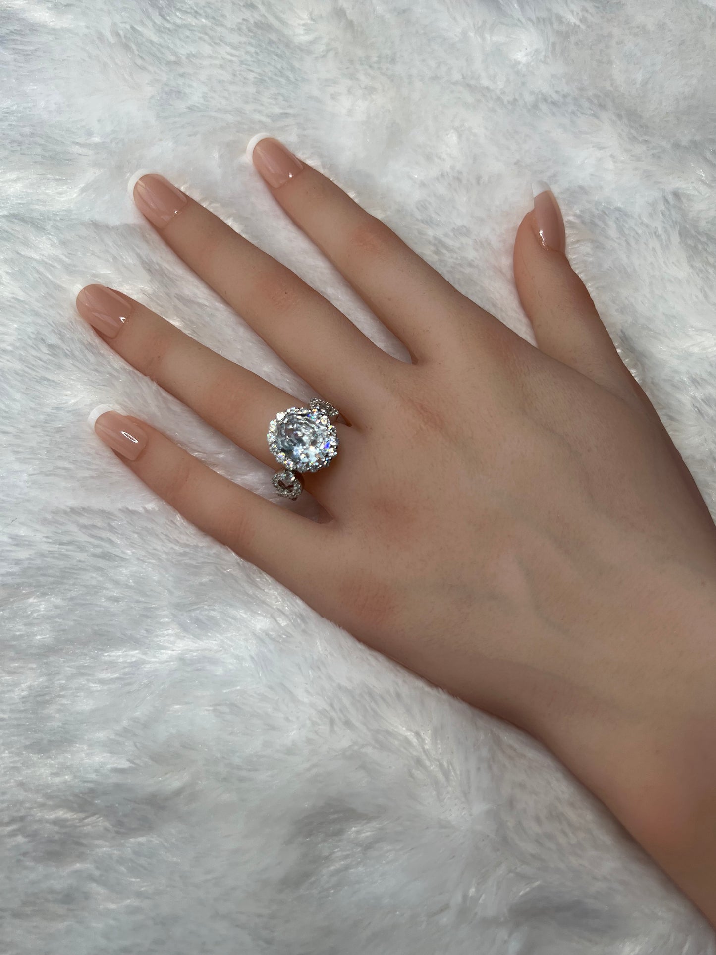 925 Sterling SIlver Infinity Oval Cut Clear Diamond CZ Ring