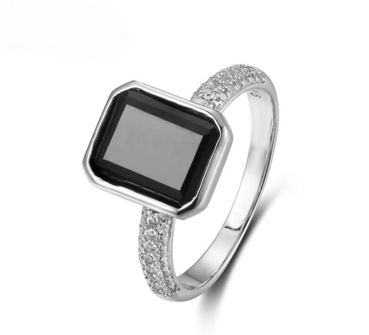925 Sterling Silver Black Onyx Bezel Ring in Rhodium