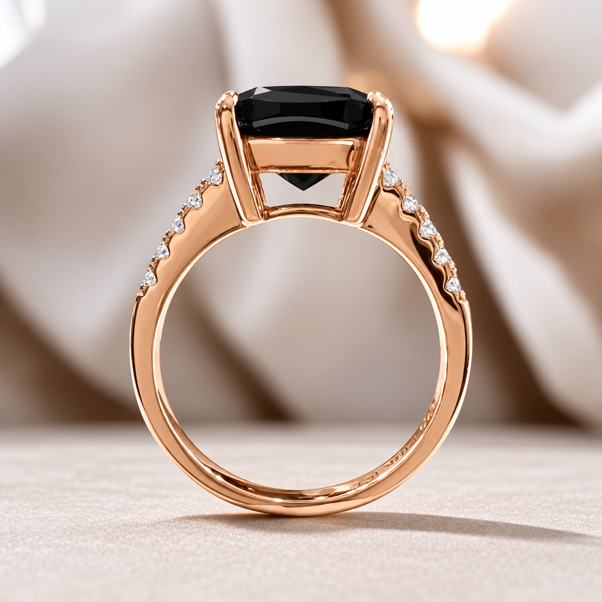 *PRE-ORDER* 925 Sterling Silver Black Onyx Solitair Pave Band Ring (Rose Gold or Rhodium)