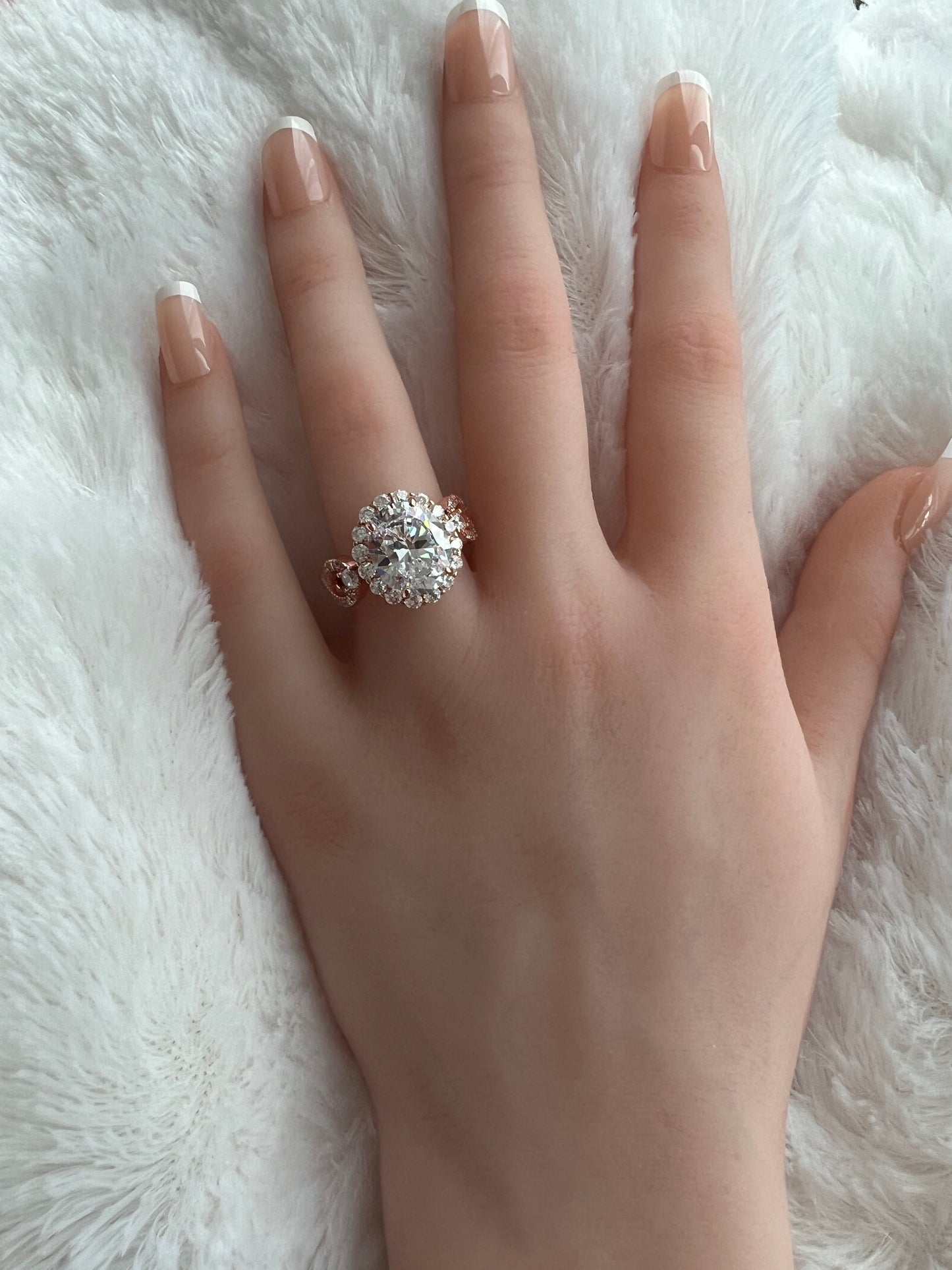 925 Sterling Silver Infinity Oval Cut Diamond Cubic Zirconia Ring - Rose Gold
