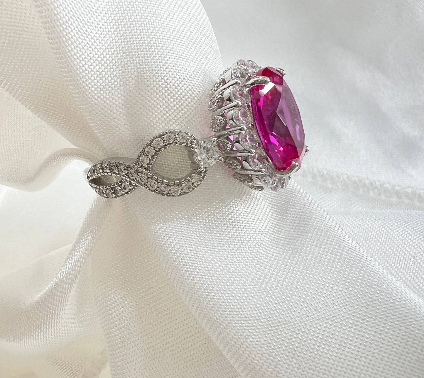925 Sterling Silver Oval Cut Rose Corundum Infinity Band Ring
