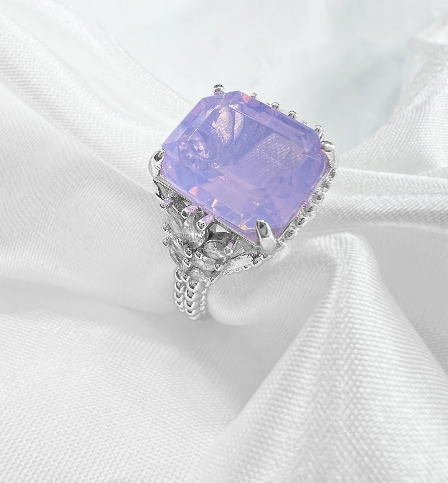 925 Sterling Silver Pink Moonstone Beaded Shank Ring