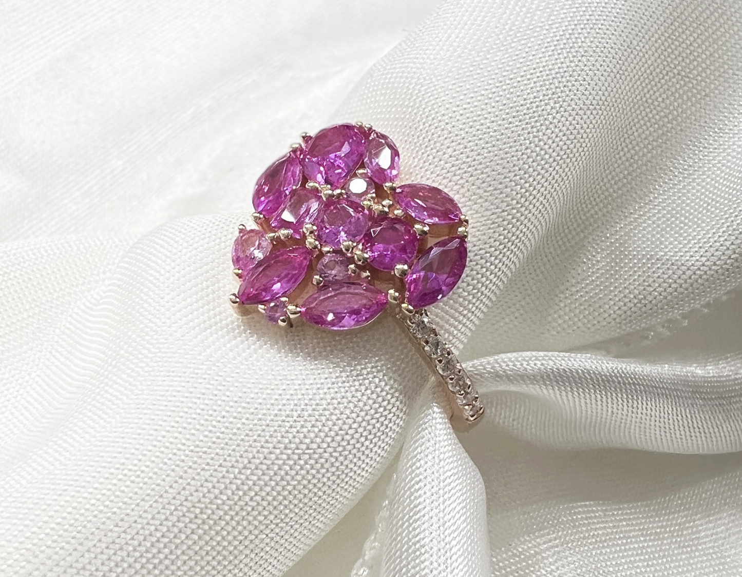 925 Sterling Silver Rose Corundum CZ Cluster Heart Ring on Rose Gold