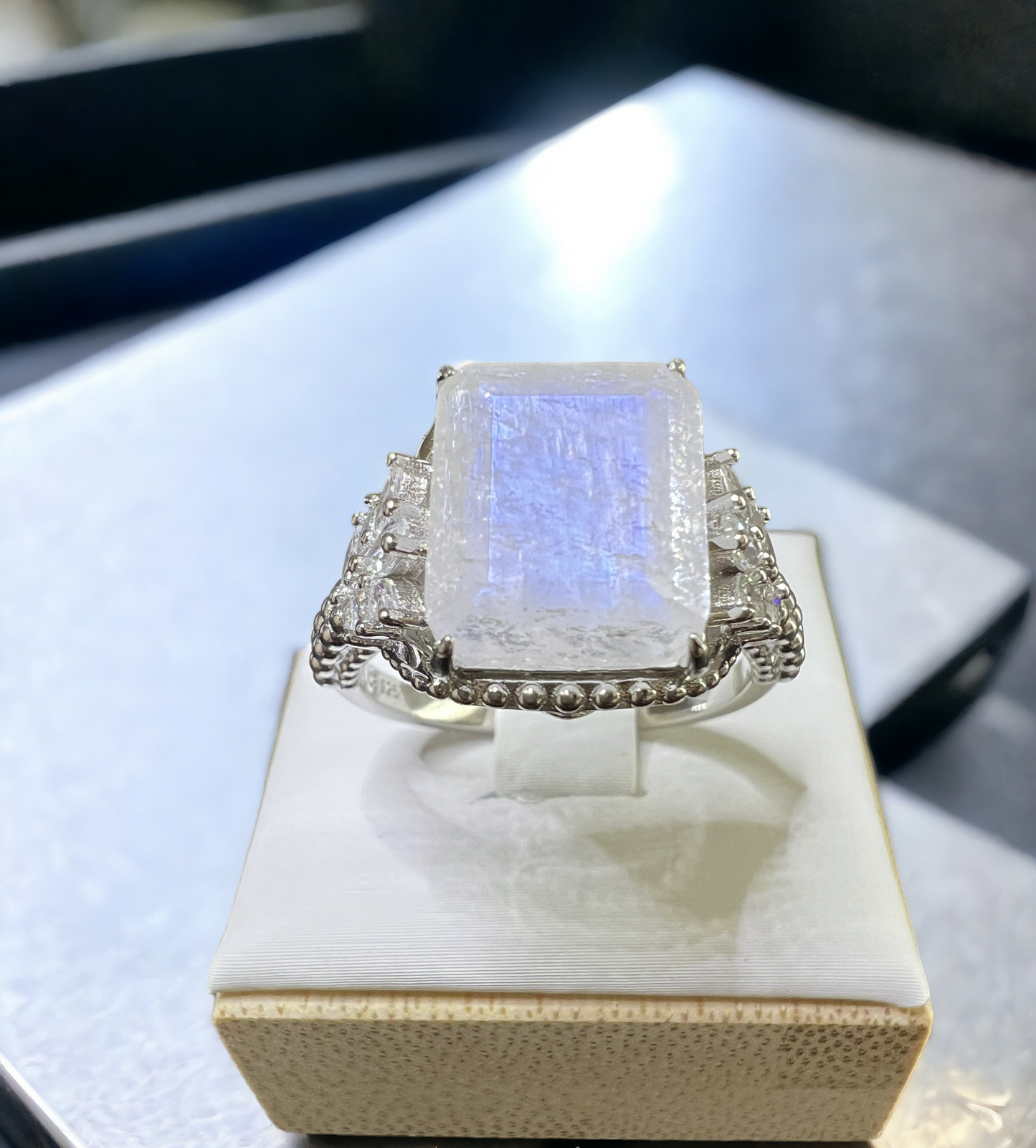 925 Sterling Silver Genuine White Moonstone Beaded Shank Ring