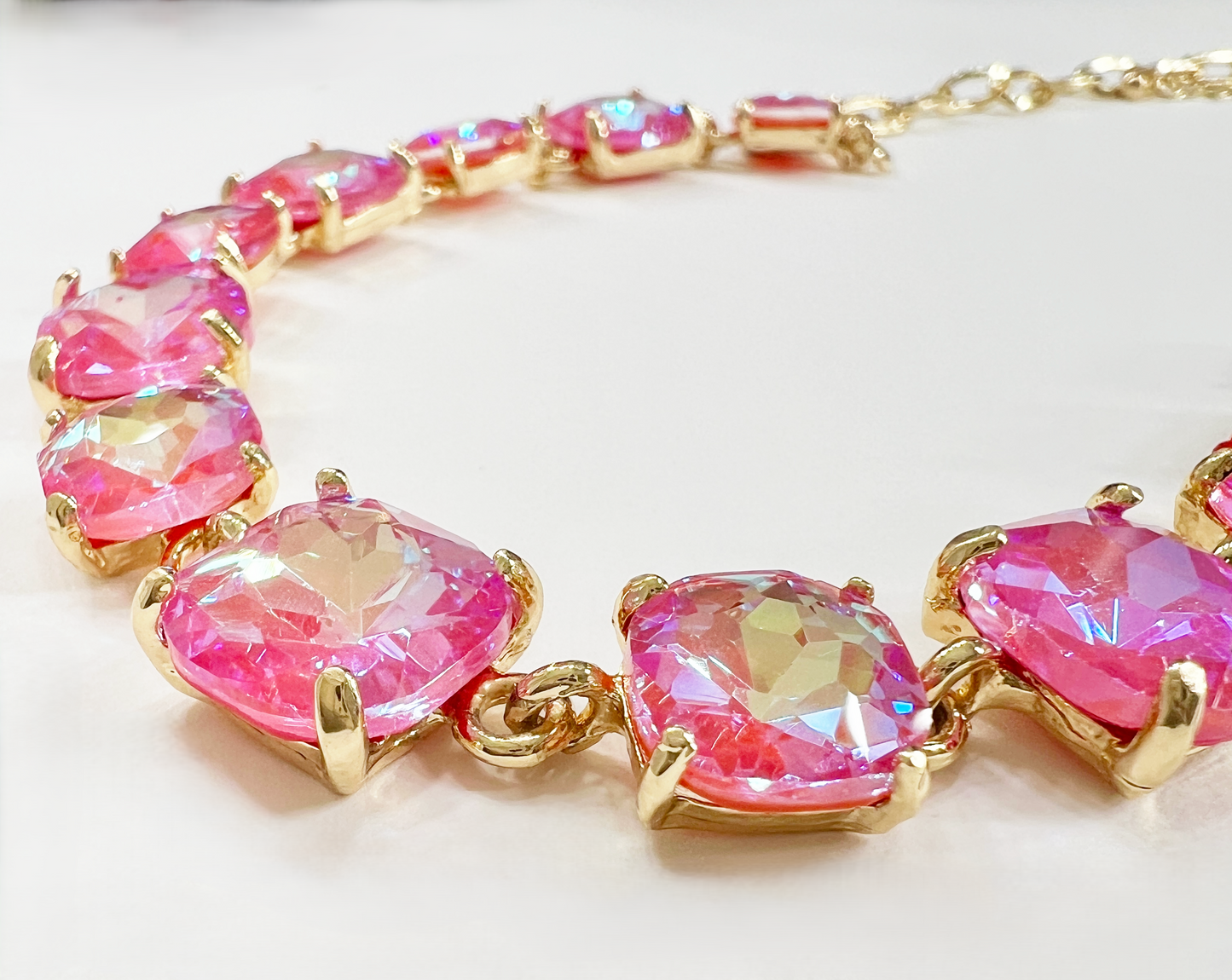 Coral AB Crystal Chain Link Necklace - Durable Zinc Steel Design