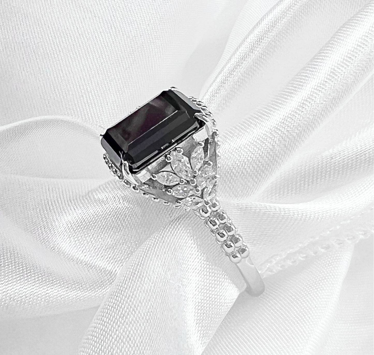 Black Onyx Beaded Shank 925 Sterling Silver Ring
