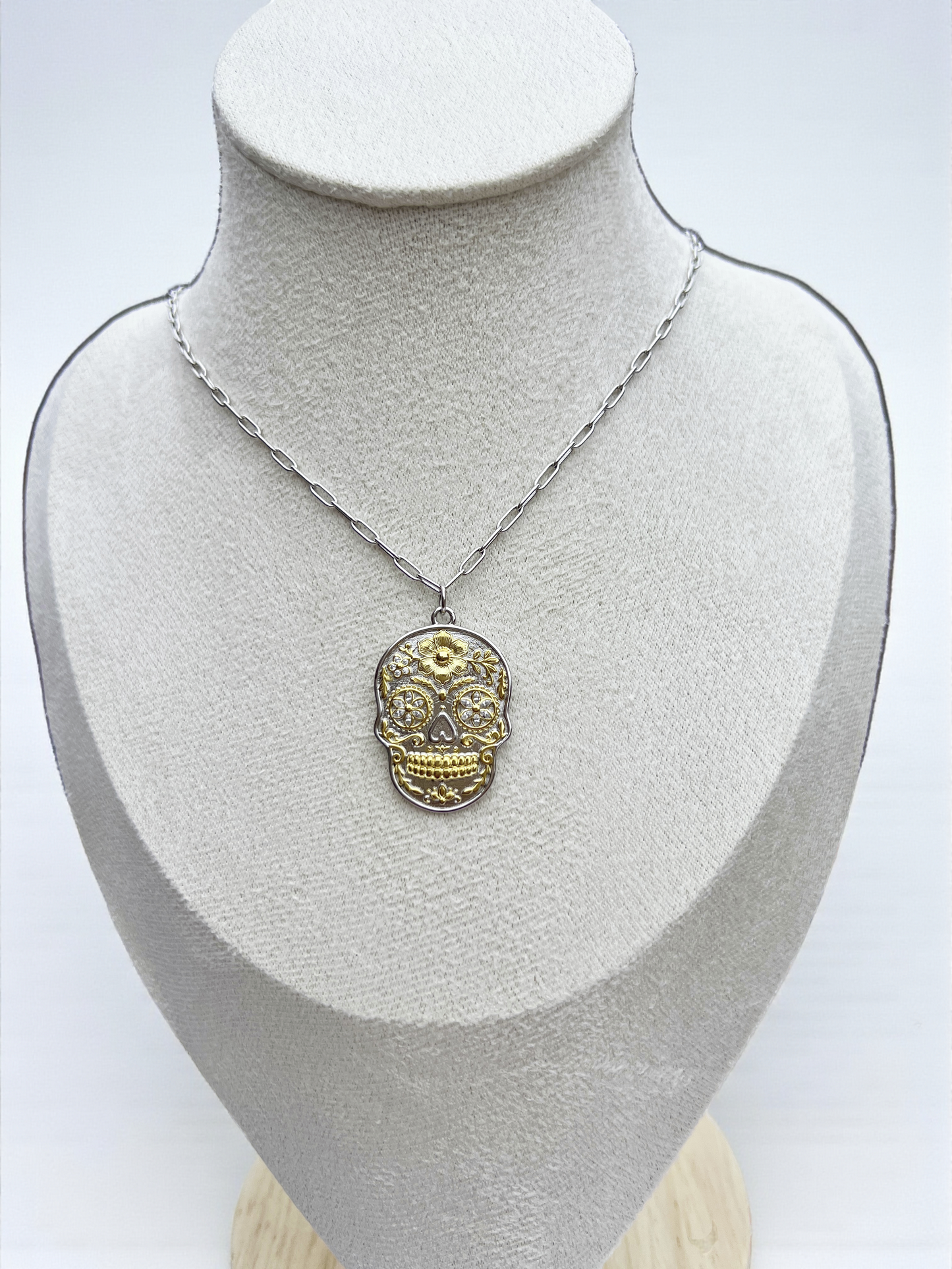 925 Sterling Silver & Yellow Gold Sugar Skull Pendant Necklace