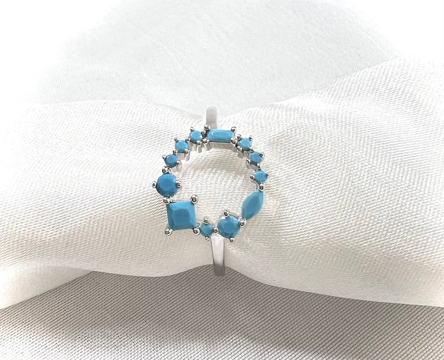Dainty 925 Sterling Silver Turquoise Nano Crystal Geometric Cluster Band Open Circle Ring